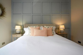 The Bishy by Chateau Anna, York city centre & free parking